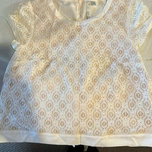 Women’s short sleeve shirt